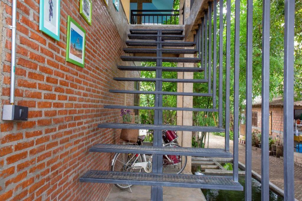 Oyo 1155 Bikers House And Enduro Tours Chiang Mai